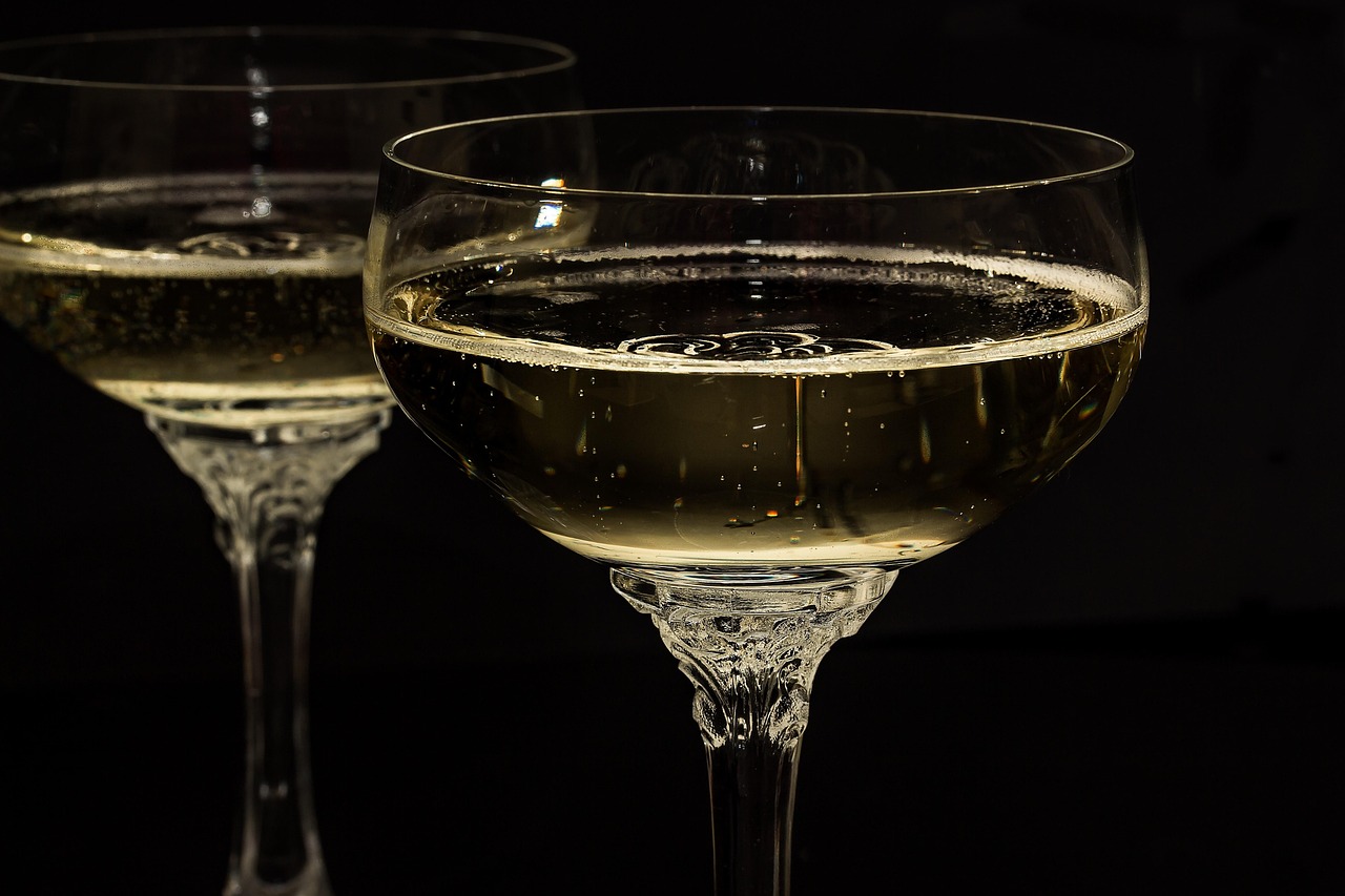 champagne glasses, sparkling wine, glasses, drink, alcohol, champagne, sylvester, new year's eve, tingly, cute, wedding, new year, date of birth, new year's day, champagne, champagne, champagne, champagne, champagne, new year, new year